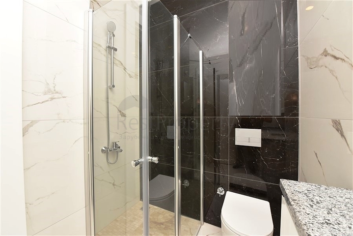 Новый пентхаус 3+1 в районе Махмутлар 750 м от моря