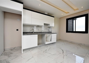 Новый пентхаус 3+1 в районе Махмутлар 750 м от моря