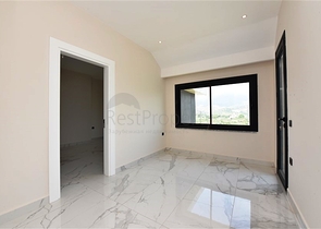 Новый пентхаус 3+1 в районе Махмутлар 750 м от моря