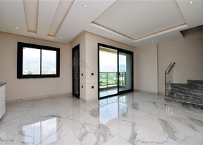 Новый пентхаус 3+1 в районе Махмутлар 750 м от моря