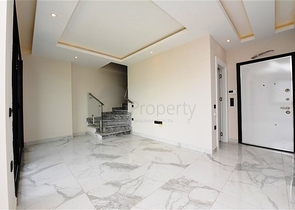 Новый пентхаус 3+1 в районе Махмутлар 750 м от моря