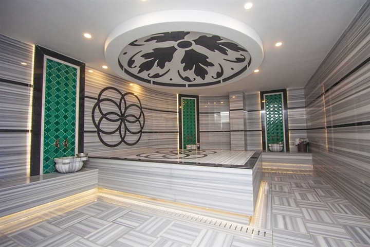 Квартира с панорамным видом на первой береговой линии