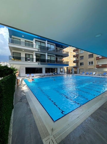 Квартира с панорамным видом на первой береговой линии