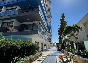 Квартира с панорамным видом на первой береговой линии