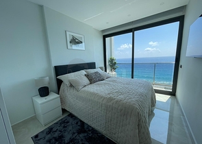 Квартира с панорамным видом на первой береговой линии