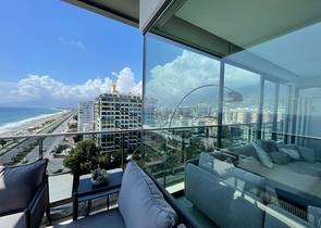 Квартира с панорамным видом на первой береговой линии