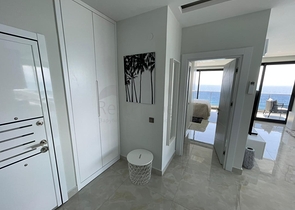 Квартира с панорамным видом на первой береговой линии