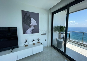 Квартира с панорамным видом на первой береговой линии