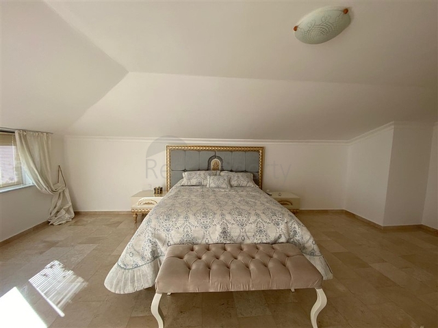 Пентхаус в районе Тосмур