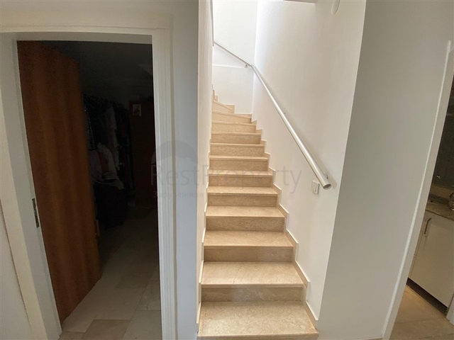 Пентхаус в районе Тосмур