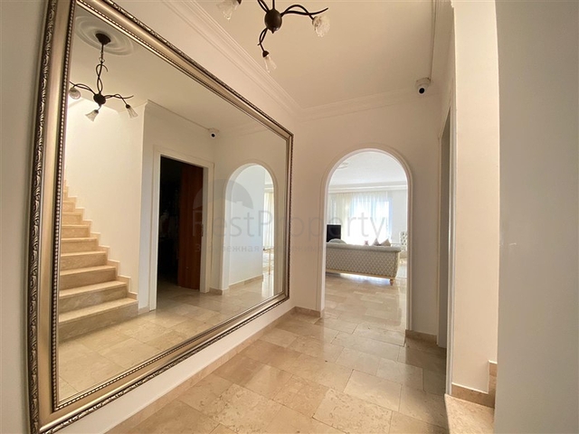 Пентхаус в районе Тосмур