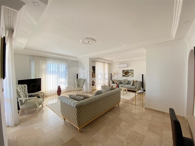 Пентхаус в районе Тосмур