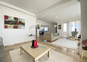 Пентхаус в районе Тосмур