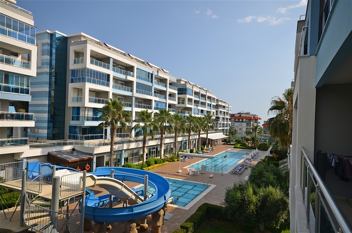 Квартира 1+1 в районе Кестель с богатой инфраструктурой