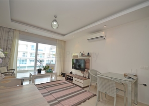 Квартира 1+1 в районе Кестель с богатой инфраструктурой