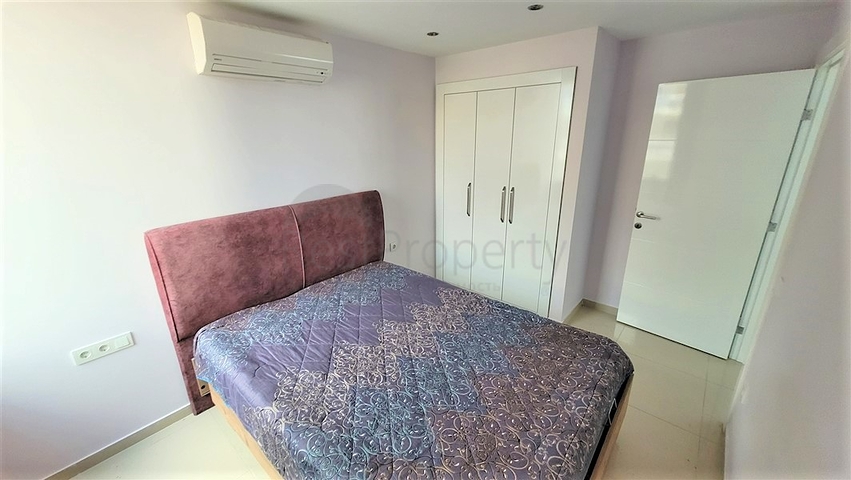 Двухуровневая квартира 3+1 в одном из жилых комплексов района Каргыджак