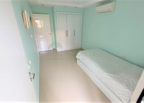 Двухуровневая квартира 3+1 в одном из жилых комплексов района Каргыджак