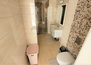 Двухуровневая квартира 3+1 в одном из жилых комплексов района Каргыджак