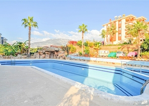 Меблированная трехкомнатная квартира с отдельной кухней 