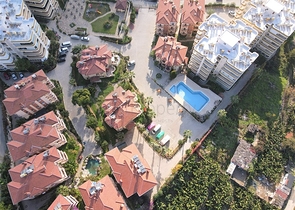 Меблированная трехкомнатная квартира с отдельной кухней 