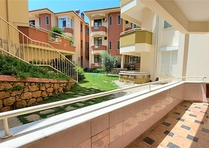 Меблированная трехкомнатная квартира с отдельной кухней 