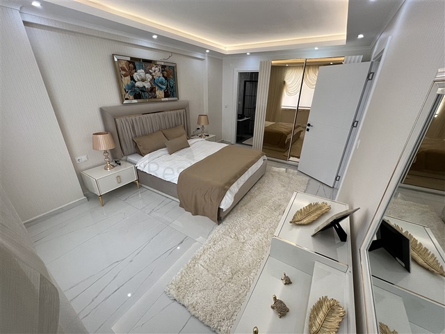 Пентхаус 4+1 в центре района Махмутлар