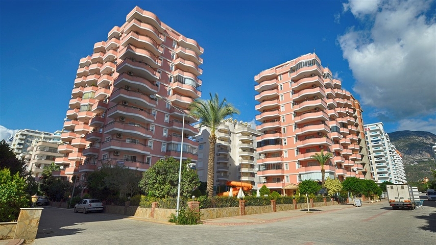 Пентхаус 4+1 в центре района Махмутлар