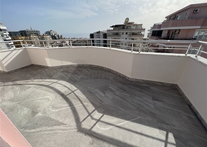 Пентхаус 4+1 в центре района Махмутлар