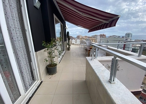 Квартира планировкой 2+1 в районе Махмутлар