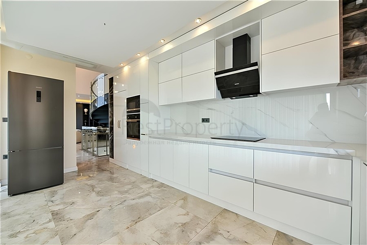 Виллы с потрясающим видом в районе Бекташ