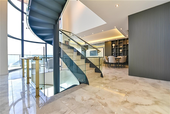 Виллы с потрясающим видом в районе Бекташ