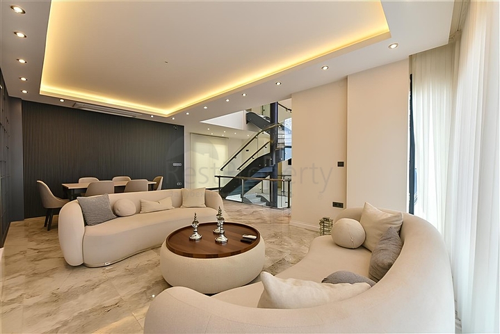 Виллы с потрясающим видом в районе Бекташ