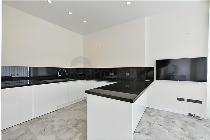 Виллы с потрясающим видом в районе Бекташ