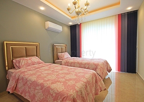 Продается пентхаус 3+1 в районе Махмутлар