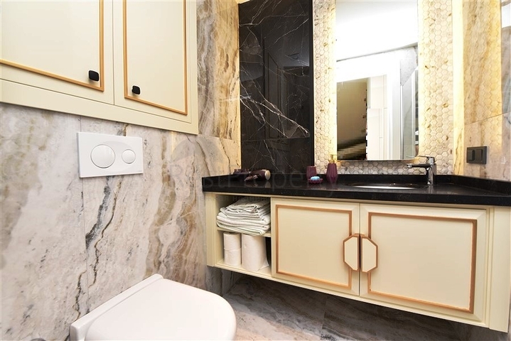 Квартир 1+1 в центре Аланьи 