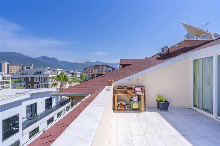 Просторный пентхаус 4+1 для большой семьи