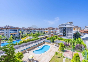 Просторный пентхаус 4+1 для большой семьи