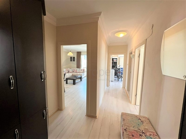 Трехкомнатная квартира в Махмутларе