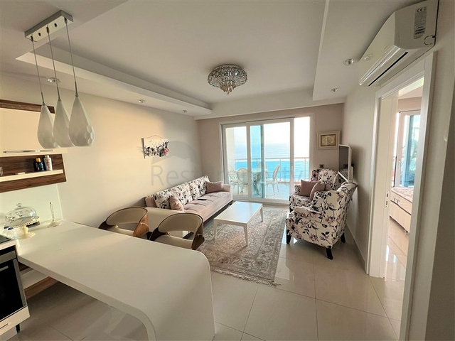 Квартира 1+1 с видом на море в комплексе с отельной инфраструктурой