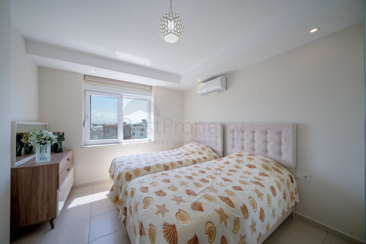 Пентхаус 4+1 с видом на море в люксовом комплексе в районе Авсаллар