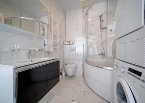 Пентхаус 4+1 с видом на море в люксовом комплексе в районе Авсаллар