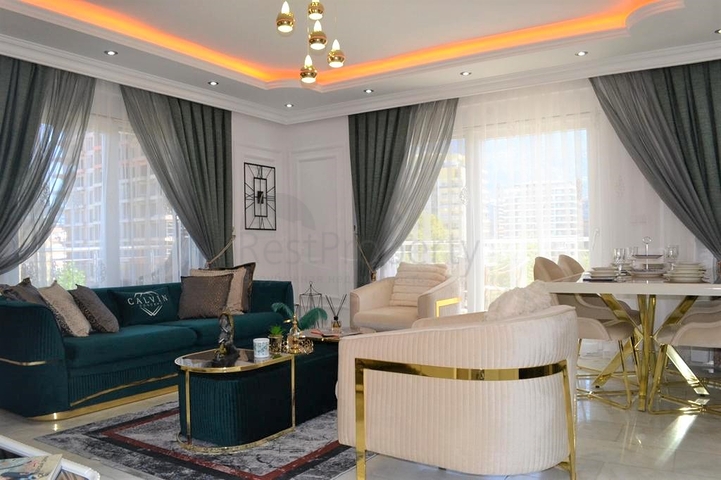 Квартира 2+1 с видом на море в районе Махмутлар