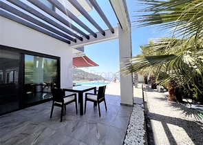 Эксклюзивная вилла с панорамным видом в центре Алании