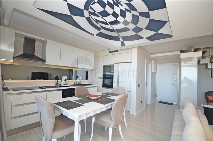 Пентхаус 2+1 с потрясающим видом на море