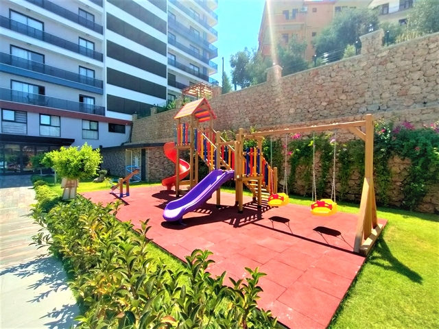 Трехкомнатная квартира в районе Тосмур