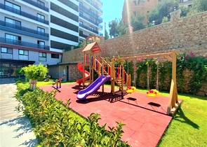 Трехкомнатная квартира в районе Тосмур