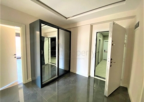 Трехкомнатная квартира в районе Тосмур