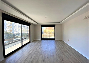 Трехкомнатная квартира в районе Тосмур