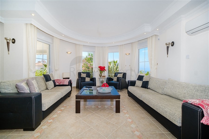 Вилла в живописном районе Авсаллар