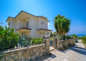 Вилла в живописном районе Авсаллар